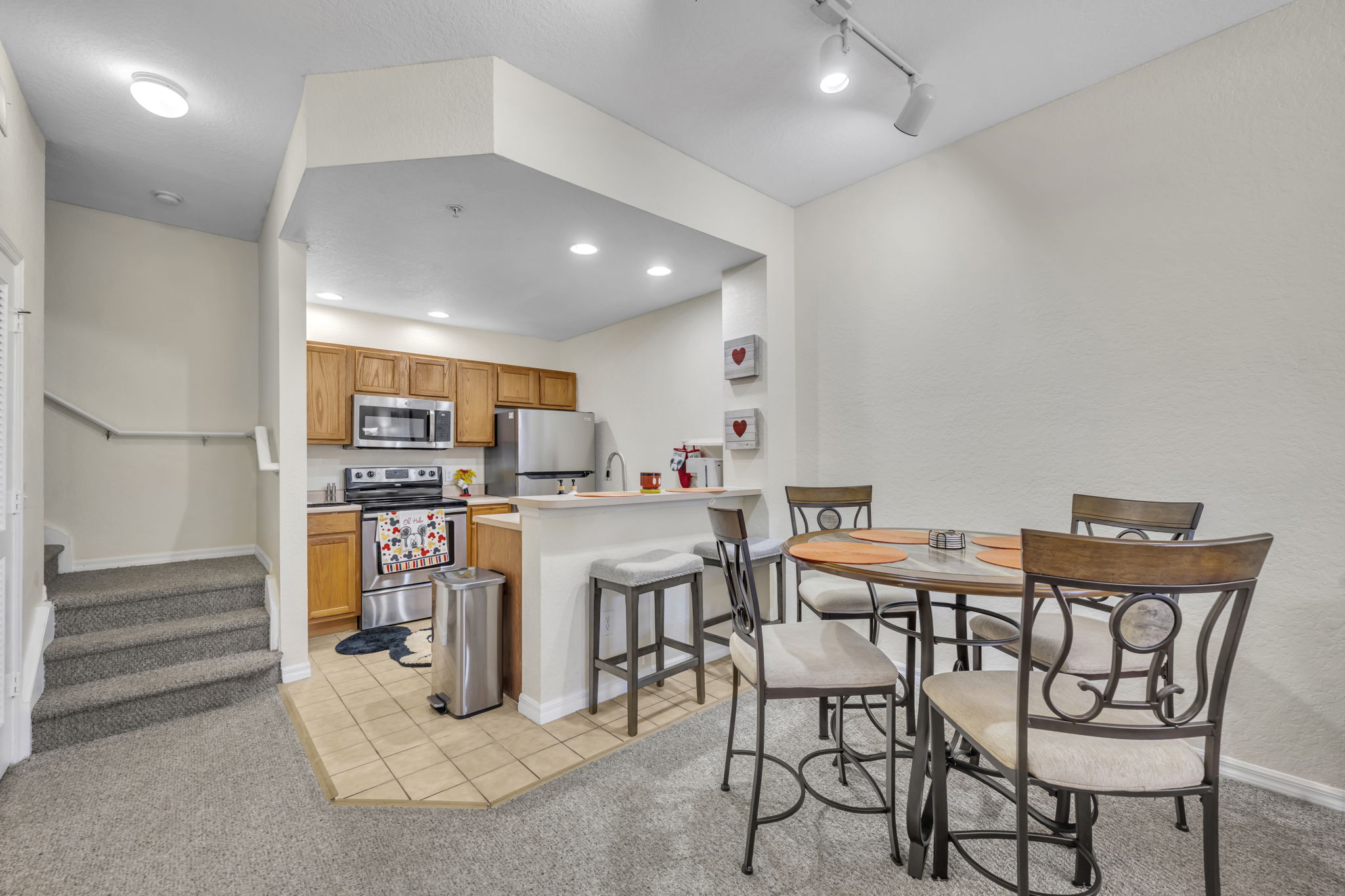 Dining And Kitchen
